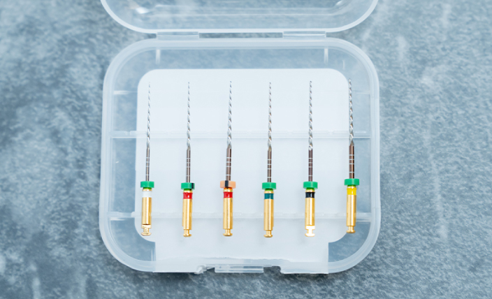 保険診療で使用する滅菌済み切削器具